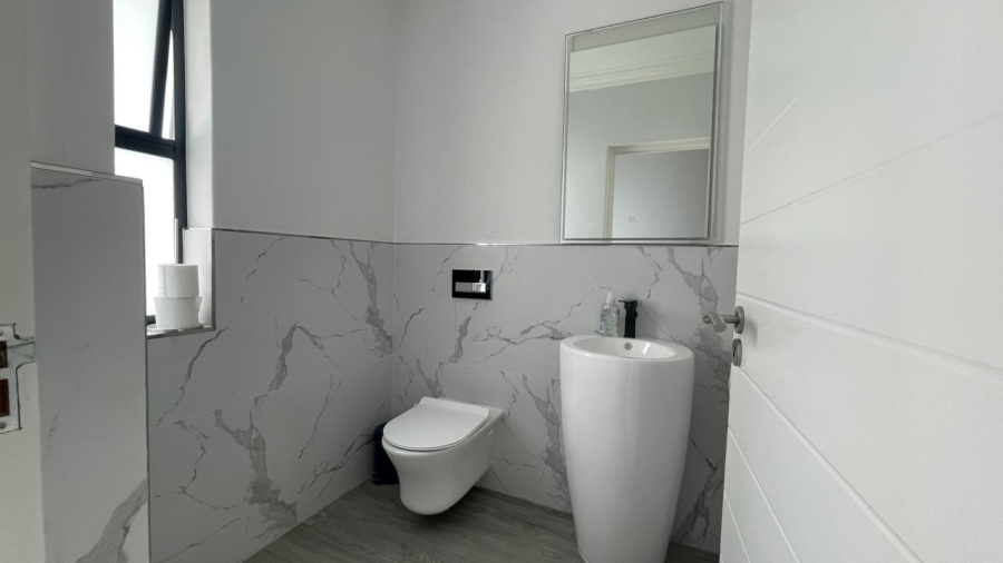 3 Bedroom Property for Sale in Sagewood Western Cape